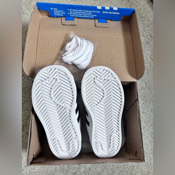 Adidas Superstar (I can’t stop looking at these little shoes. So sweet) - Picture 2 of 4